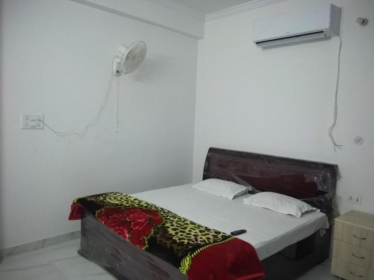 Pardhan Guest House Bara Banki Luaran gambar